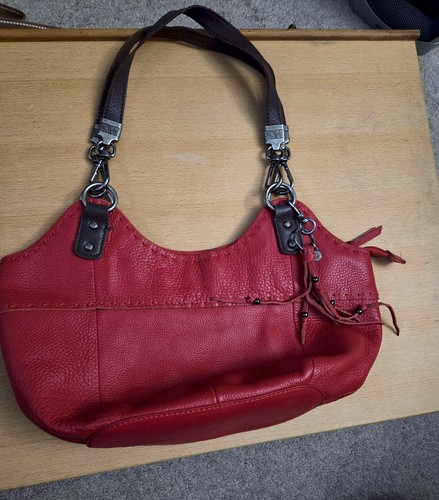 The sak red - &, brown
